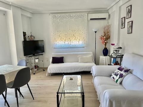 Successful Airbnb property: Fantastic! 👍 At the LUNA in VALENCIA & VT-45528-V in València