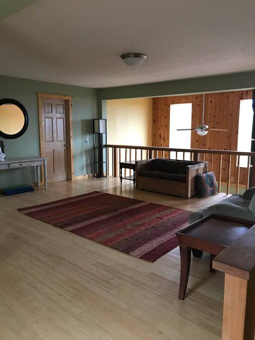 Upstairs extra space for meditation or Yoga!