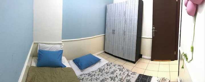 第2间客房2张单人床