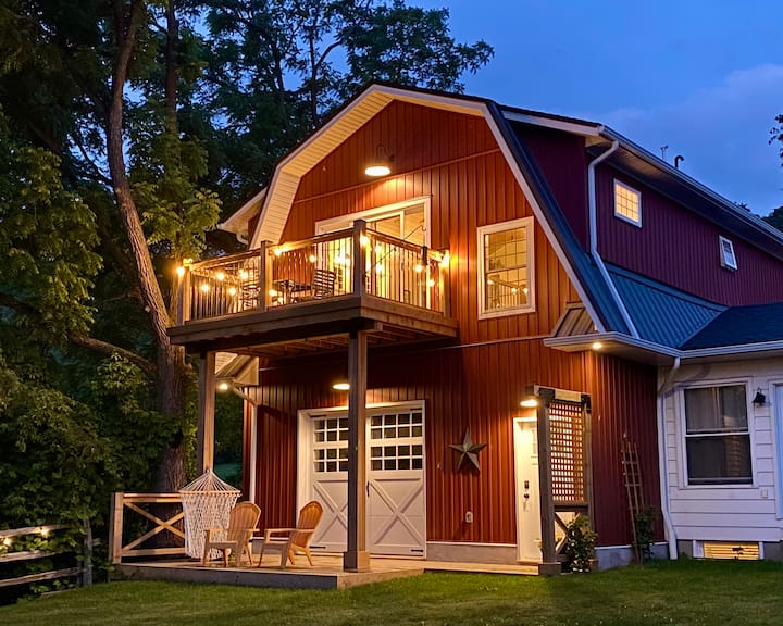 Wine country loft, breakfast included