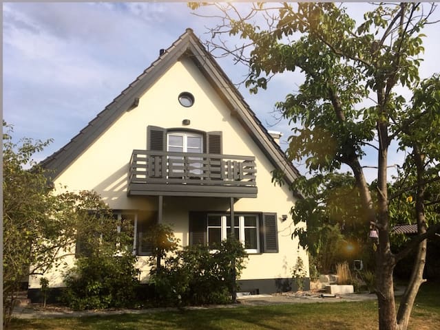 Airbnb Wolfsburg Vacation Rentals Places To Stay
