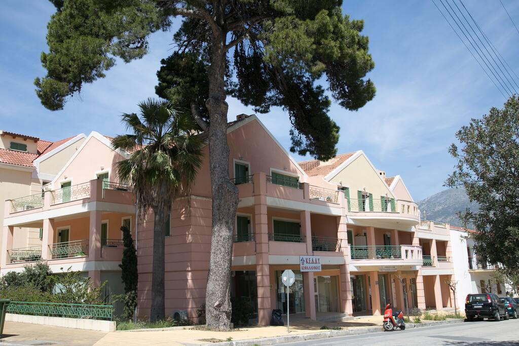 Apartment City-Break,appartments block