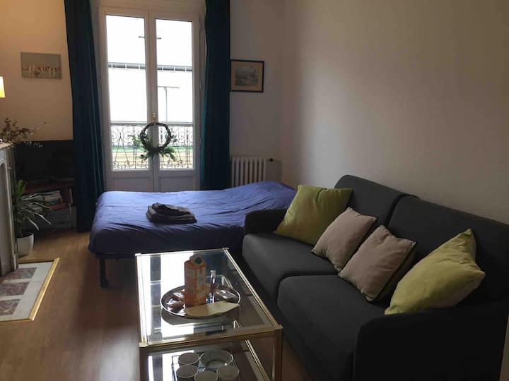 Beautiful apartment near Arc de Triomphe Flats for Rent in Paris, Île