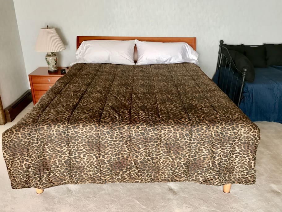 Cal King bed