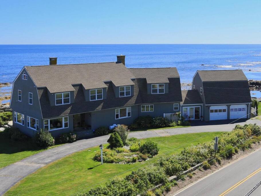 EVERY BEDROOM HAD AN OCEAN VIEW