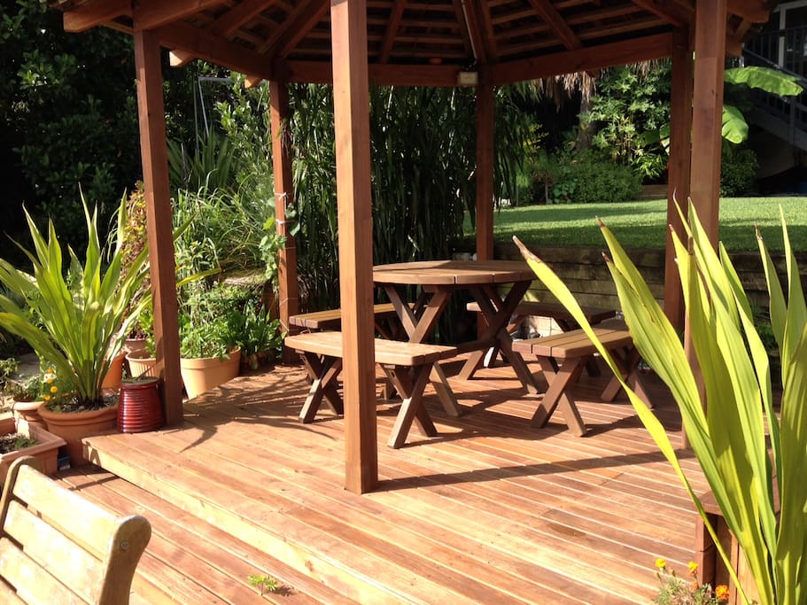 Winter sun in the GAZEBO - shaded in Summer