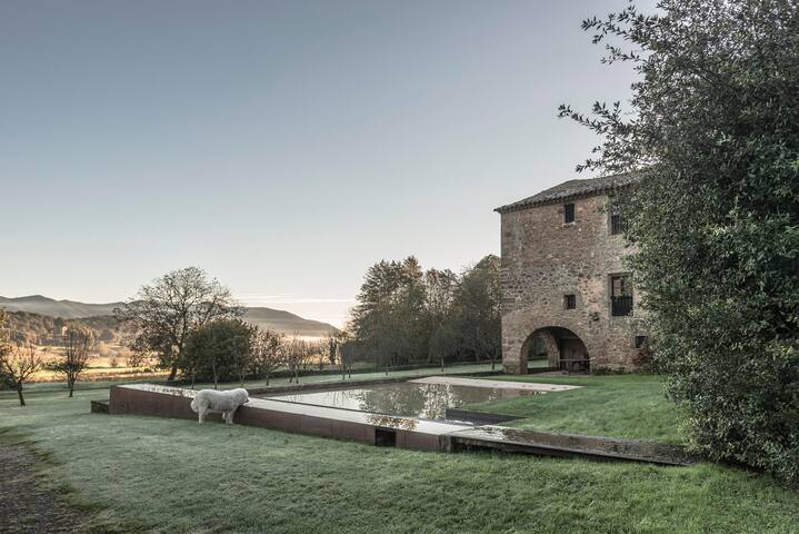 Can Capsec. Antigua masovería de La Vila RCR