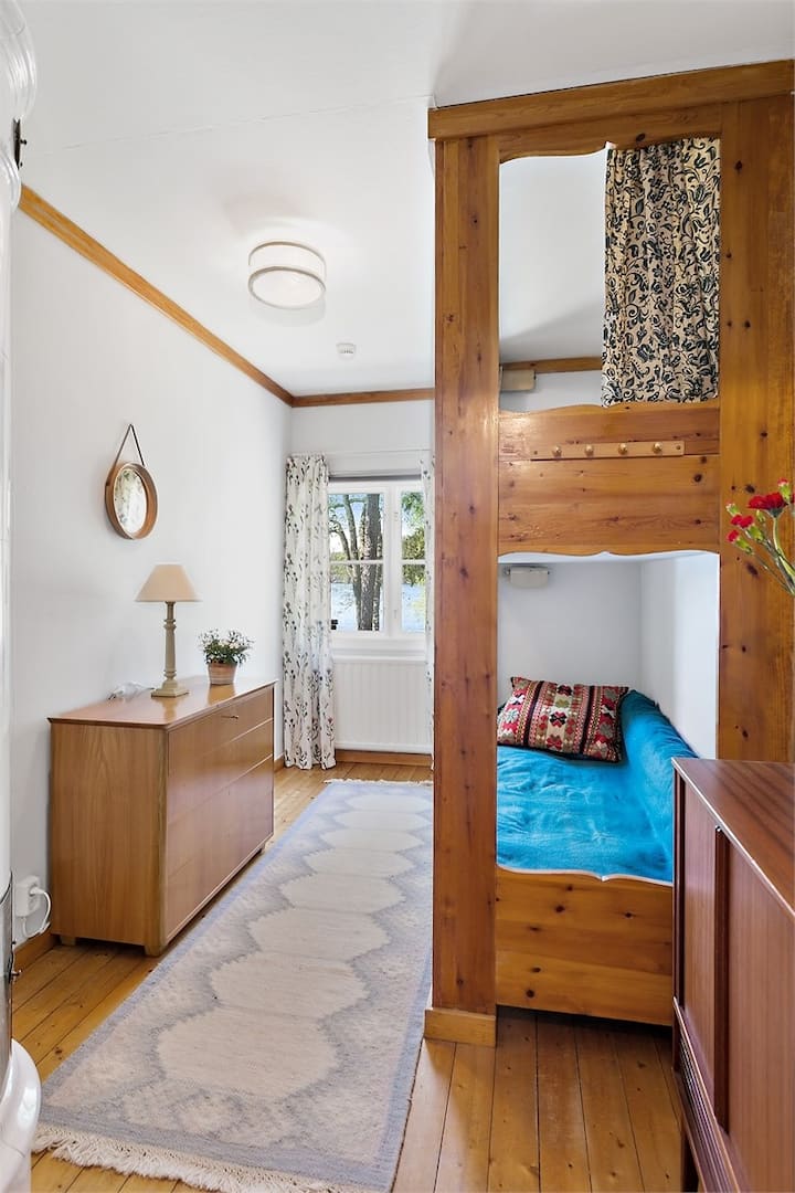 Chumba cha 3 cha kulala (Vitanda vya ghorofa (sentimita 90x200)