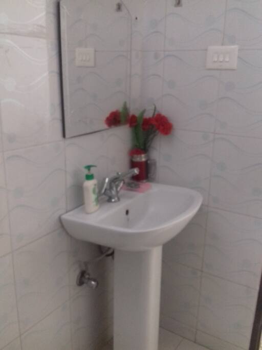 Washbasin