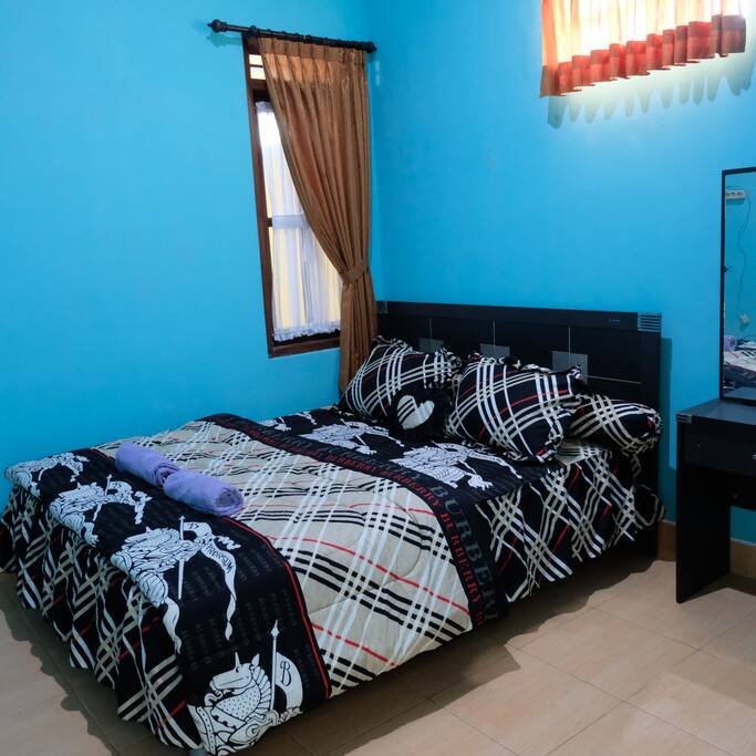 Kamar 1