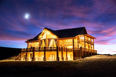 Bear Mountain Lodge
