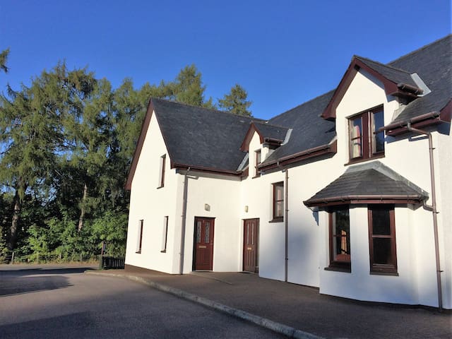 Airbnb Glen Nevis Vacation Rentals Places To Stay