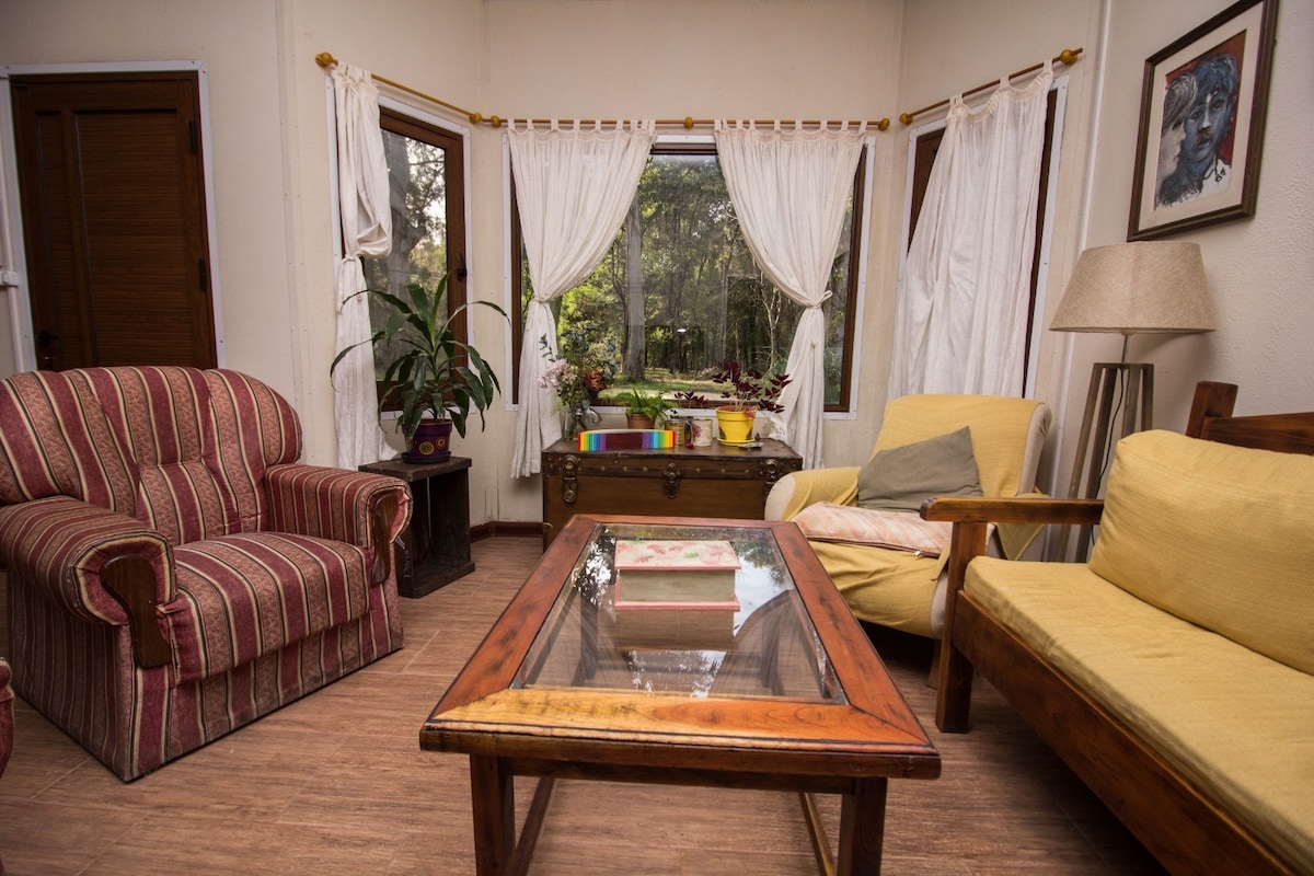 Successful Airbnb property: Nice house in a beautiful forest and beach location in Colonia