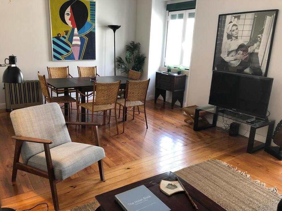Dining area in the back