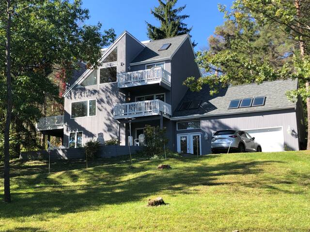 Airbnb Canandaigua Lake Vacation Rentals Places To Stay