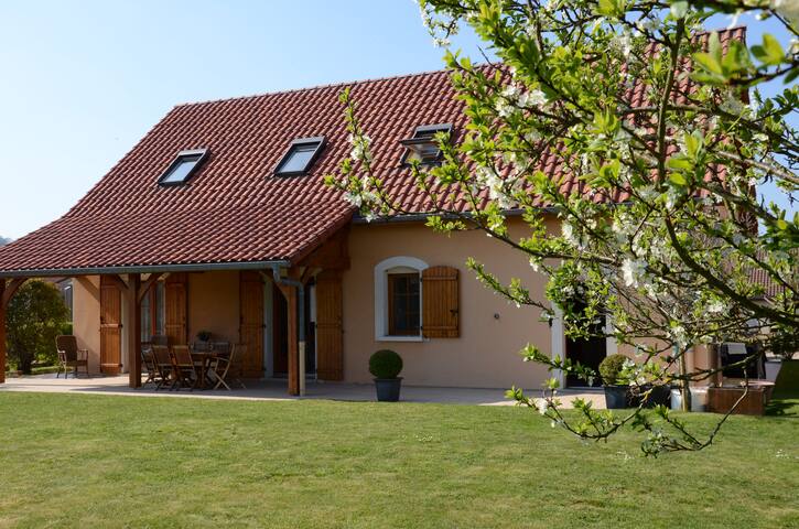 Chambre et salle de bain privée - Résidence calme
