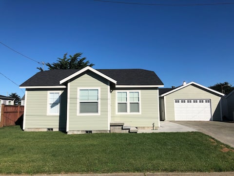 Fully Renovated Cozy and Quiet Downtown Gem