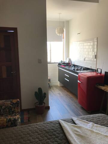 APARTAMENTO NOVÍSSIMO / ÓTIMA LOCALIZAÇÃO/ BARATO