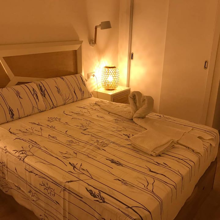 Schlafzimmer 1