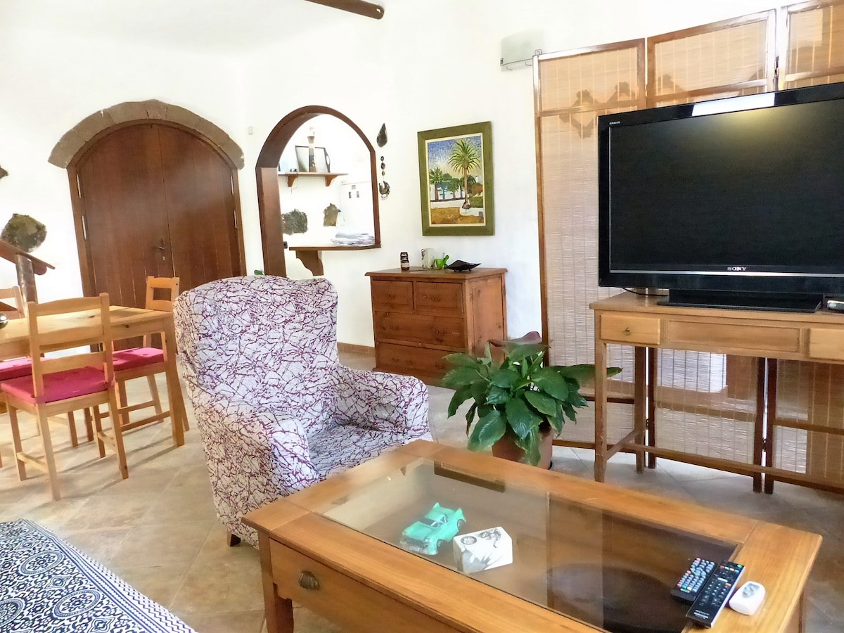 Propriété Airbnb réussie: Casa el Barco de Piedra (Stone Boat House) à Haría