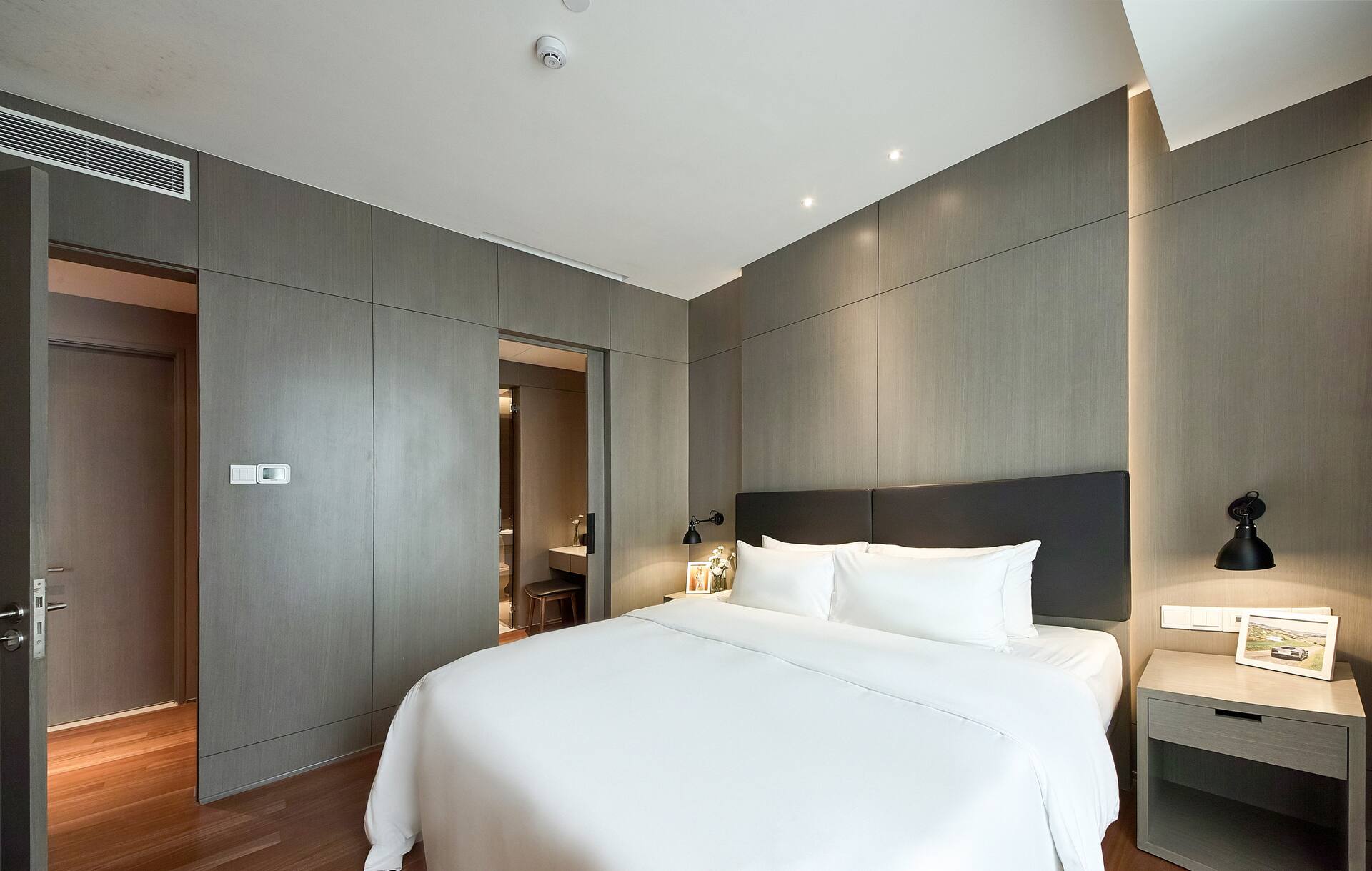 VE Hotel & Residence — photo 3