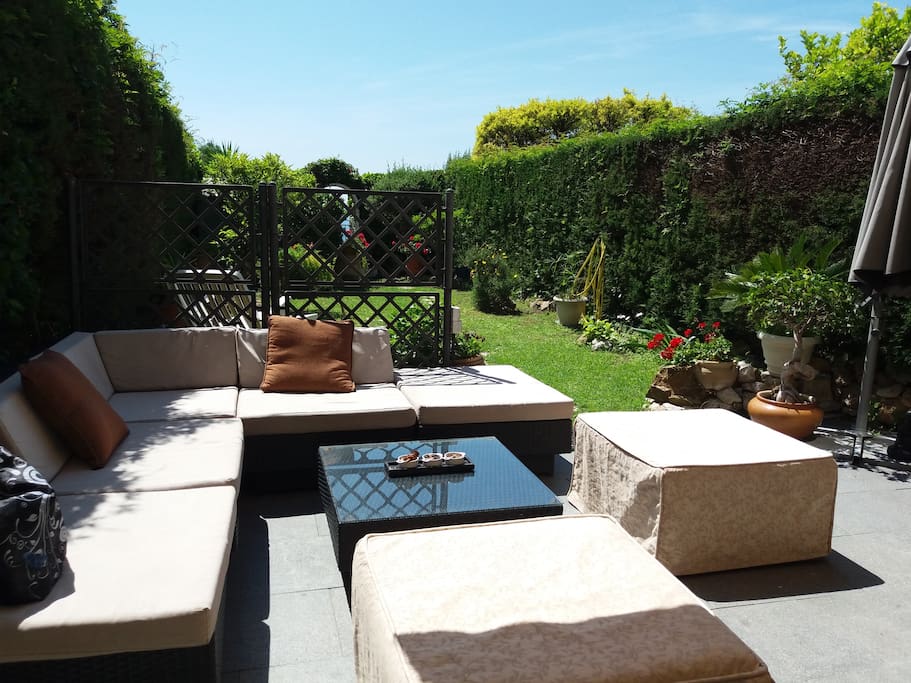 Terrace with private Garten