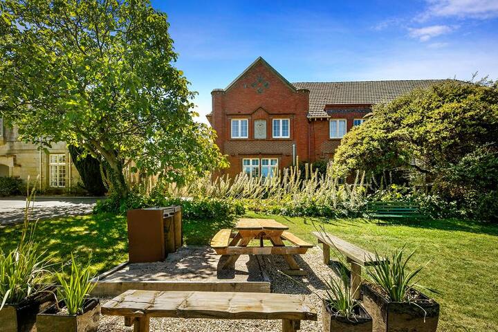 Four Bedroom Apartment gallery image 4