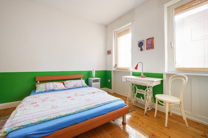 Bright apartment with garden.