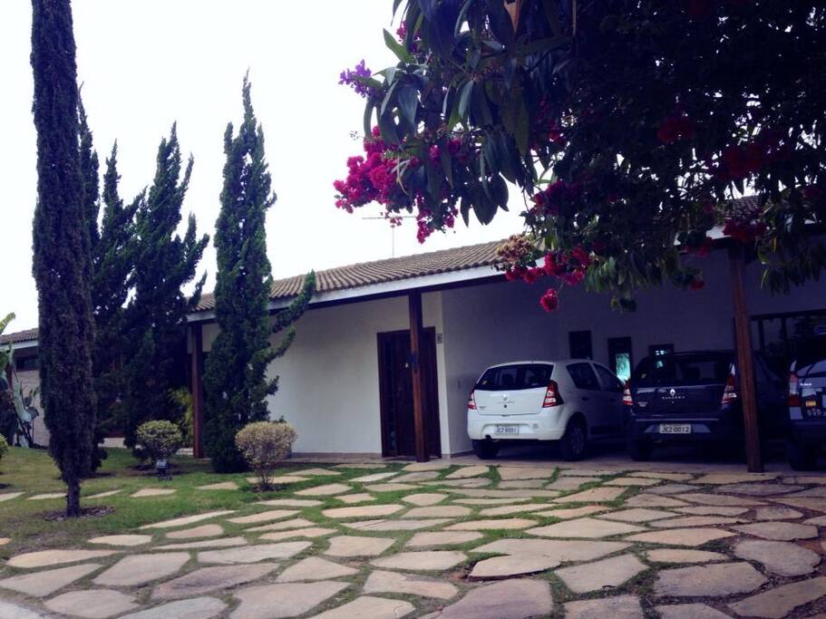 Vista da residência ! Condominio fechado com total segurança !