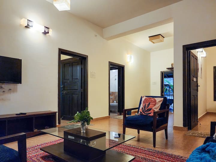 Living room image 2