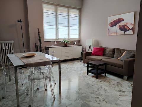 Cozy two-room apartment downtown