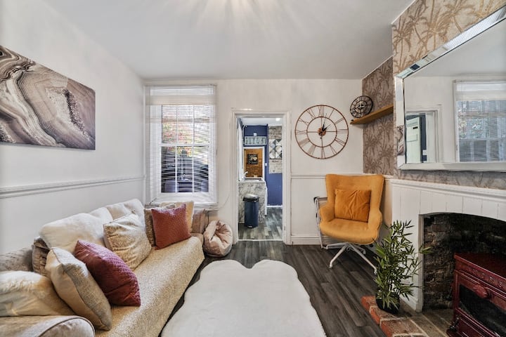 💎 Relaxing City Centre Long Stay -Parking/hottub - Whitstable