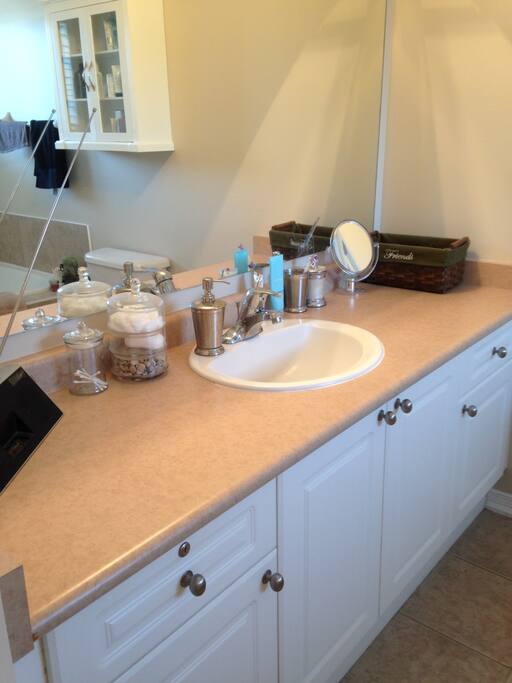 Brooklin Ontario Room For Rent Brooklin Ontario Room For Rent