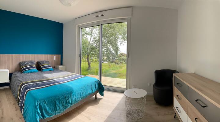 Habitación principal con vistas al mar