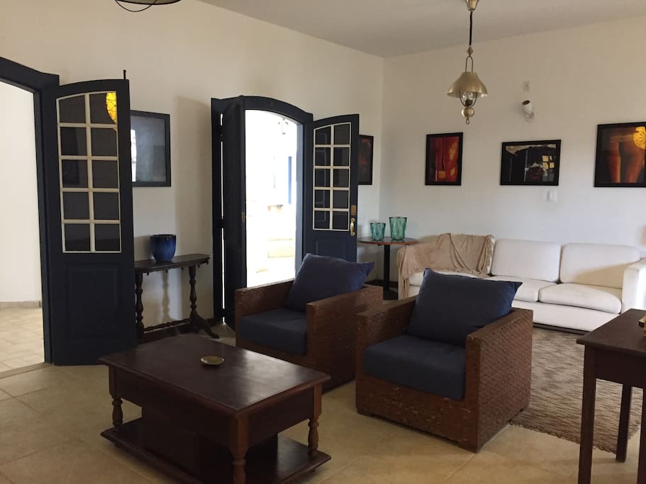 Área social com vários ambientes