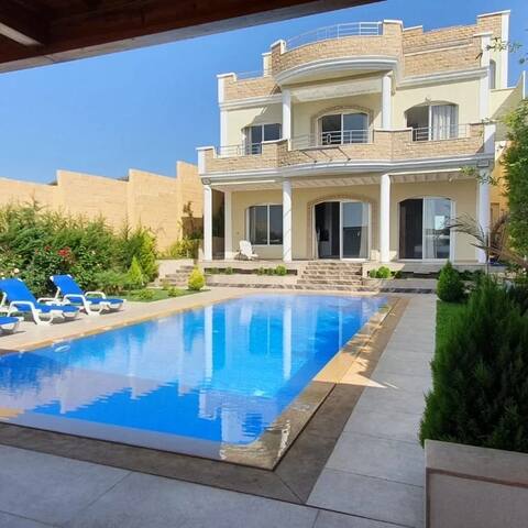 " Villa Fares 1 " pool 'spa' exceptional view