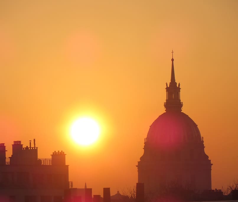 Invalides view from balcony at sunrise.
