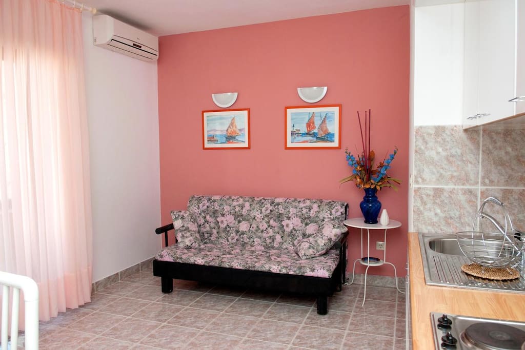 Living room, Surface: 6 m²