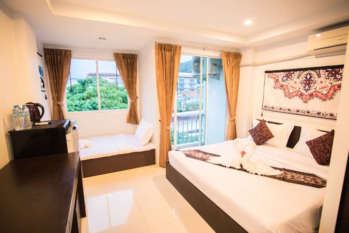 Habitación familiar con balcón premium del hotel