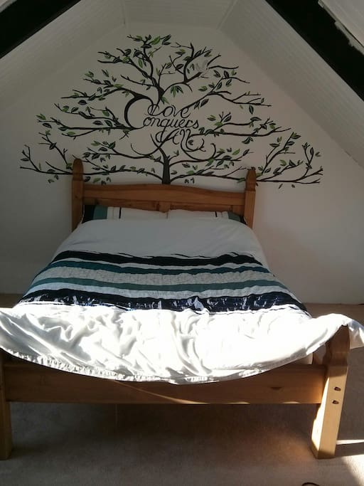 Private double room in the loft