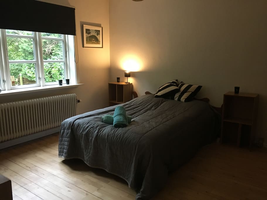 Room 1