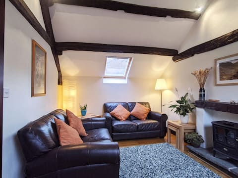 Cosy two bedroom cottage in Braithwaite.