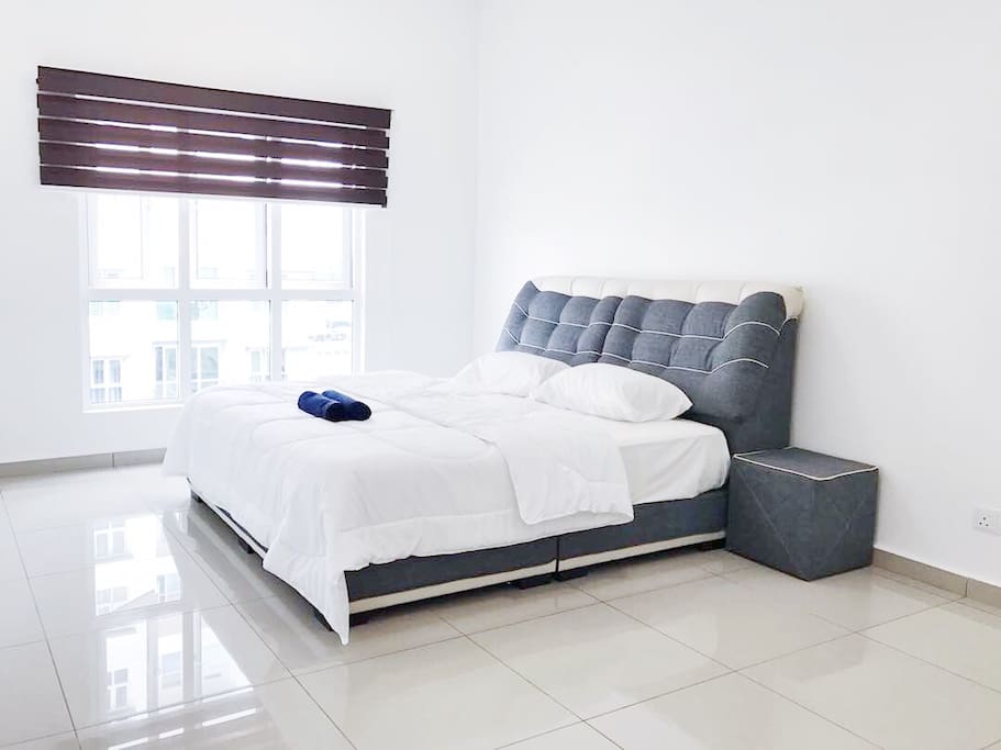 Master bedroom with king size bed