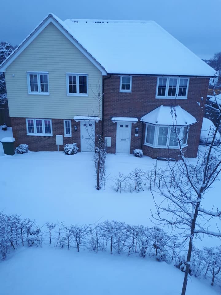 Maidstone Vacation Rentals & Homes England, United Kingdom Airbnb