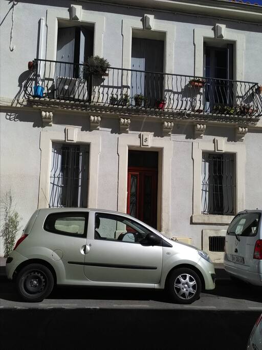 r de c
fenetre à droite