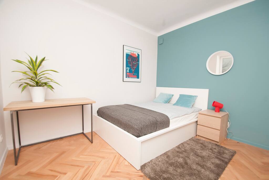 Private bedroom