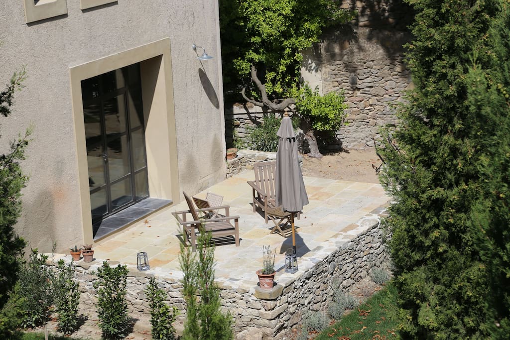 La terrasse du Pavillon du Régisseur