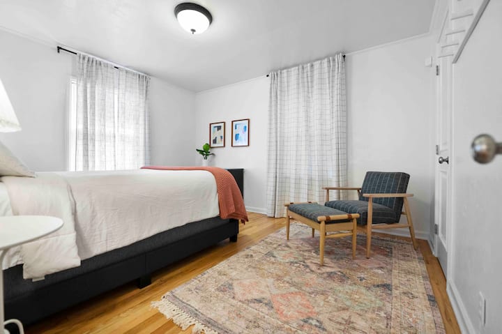 Chambre 1 avec lit Queen Size