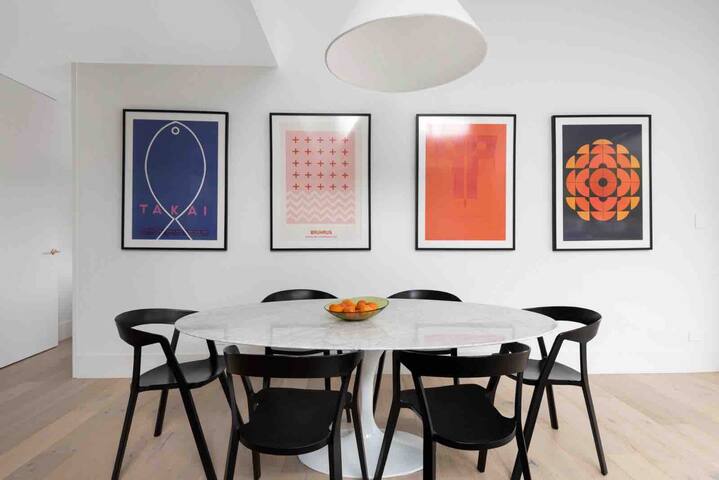 Emi-Lou’s at Palm Beach, Mineral Pool, A/C, Sauna gallery image 5