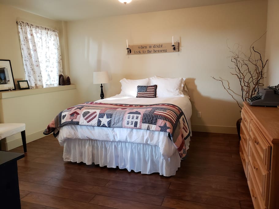 Americana Room